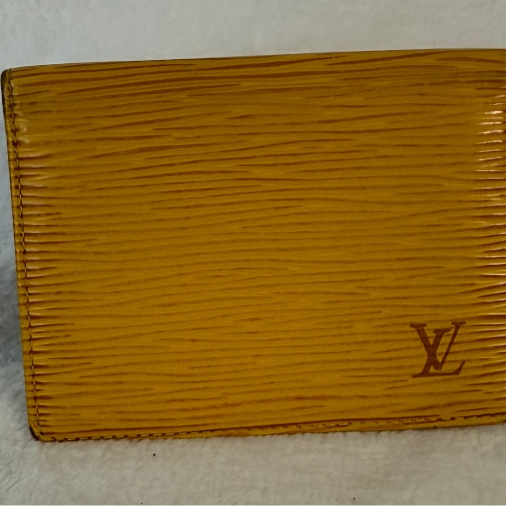 Louis Vuitton Epi Leather Card Case